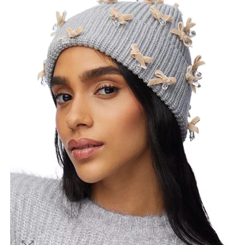 NEW Lele Sadoughi Beanie Bow Embellished Beanie
